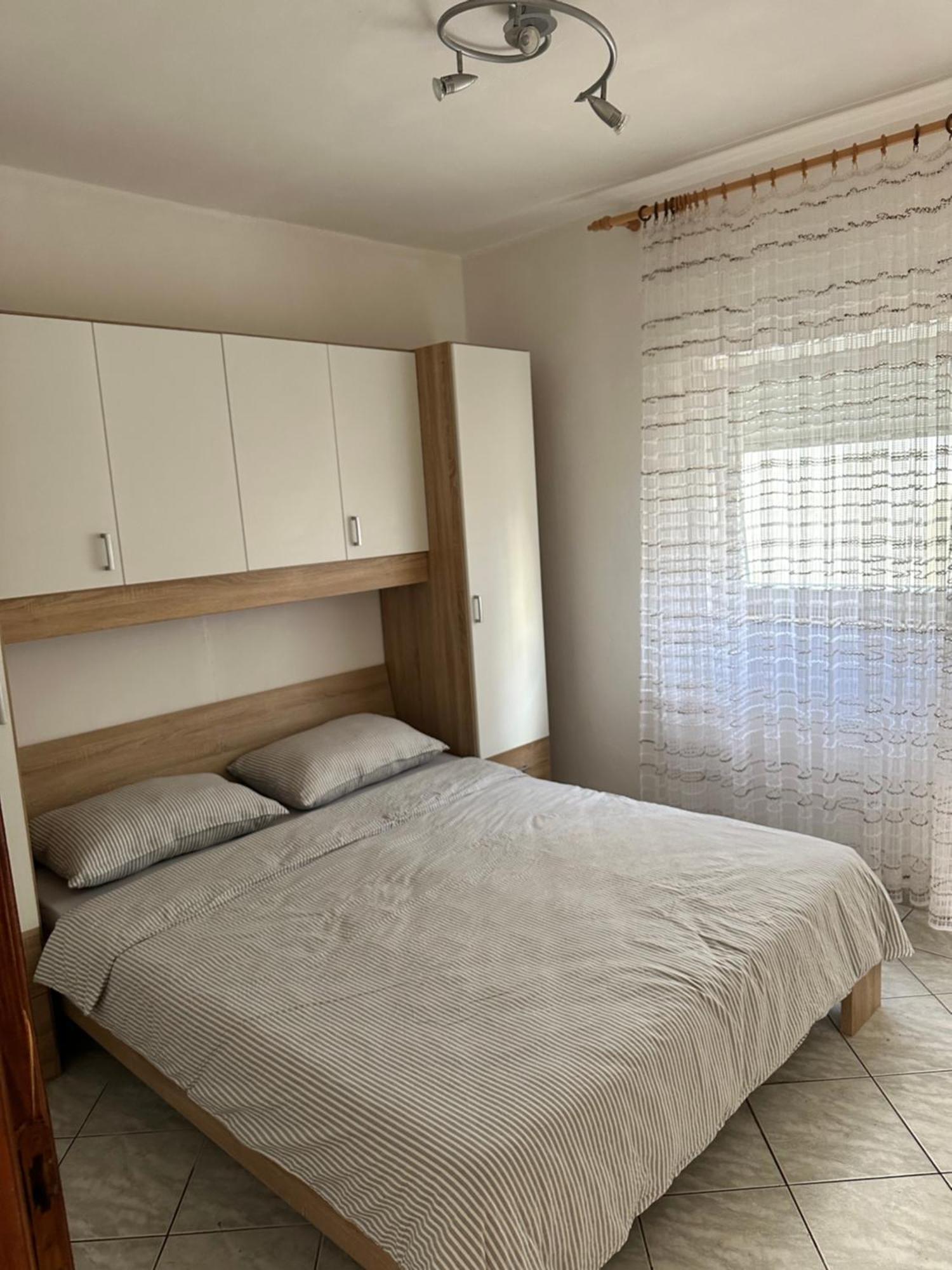 Apartments Kristina Vir Kültér fotó