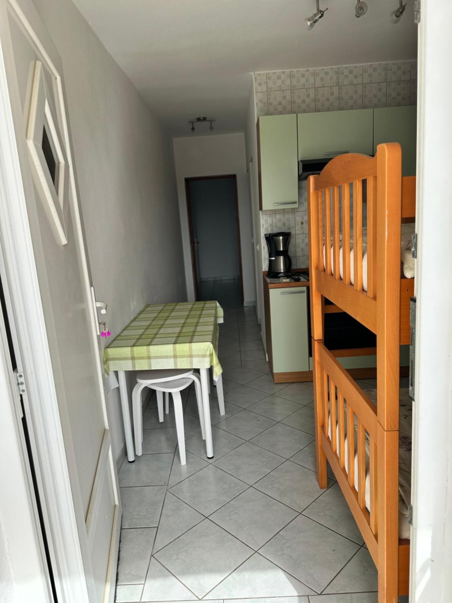 Apartments Kristina Vir Kültér fotó